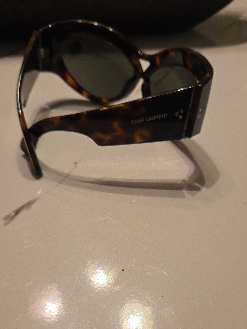 Saint Laurent Tortoiseshell Sunglasses with Gold Logo - Picture 7 of 7